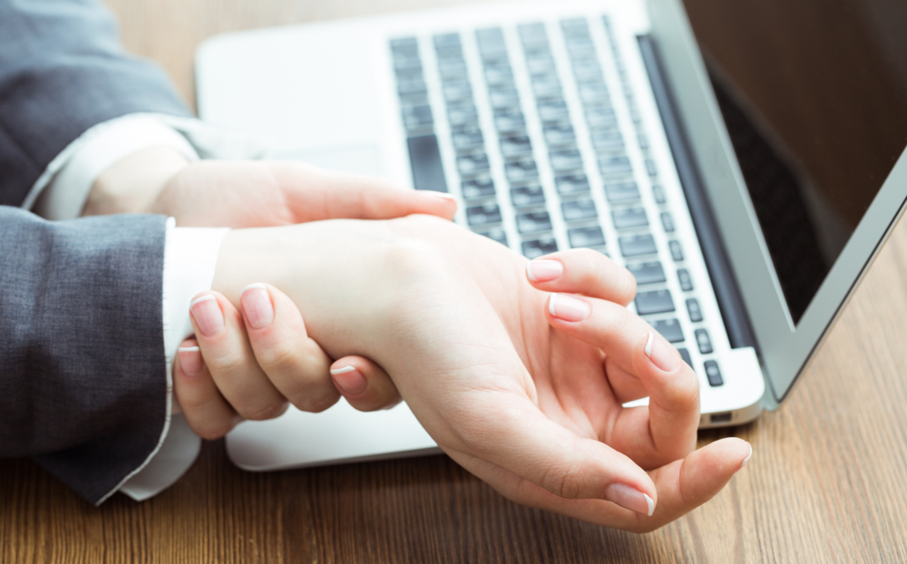 Carpal Tunnel Syndrome: Why You Should be Showing Your Hands Some Love